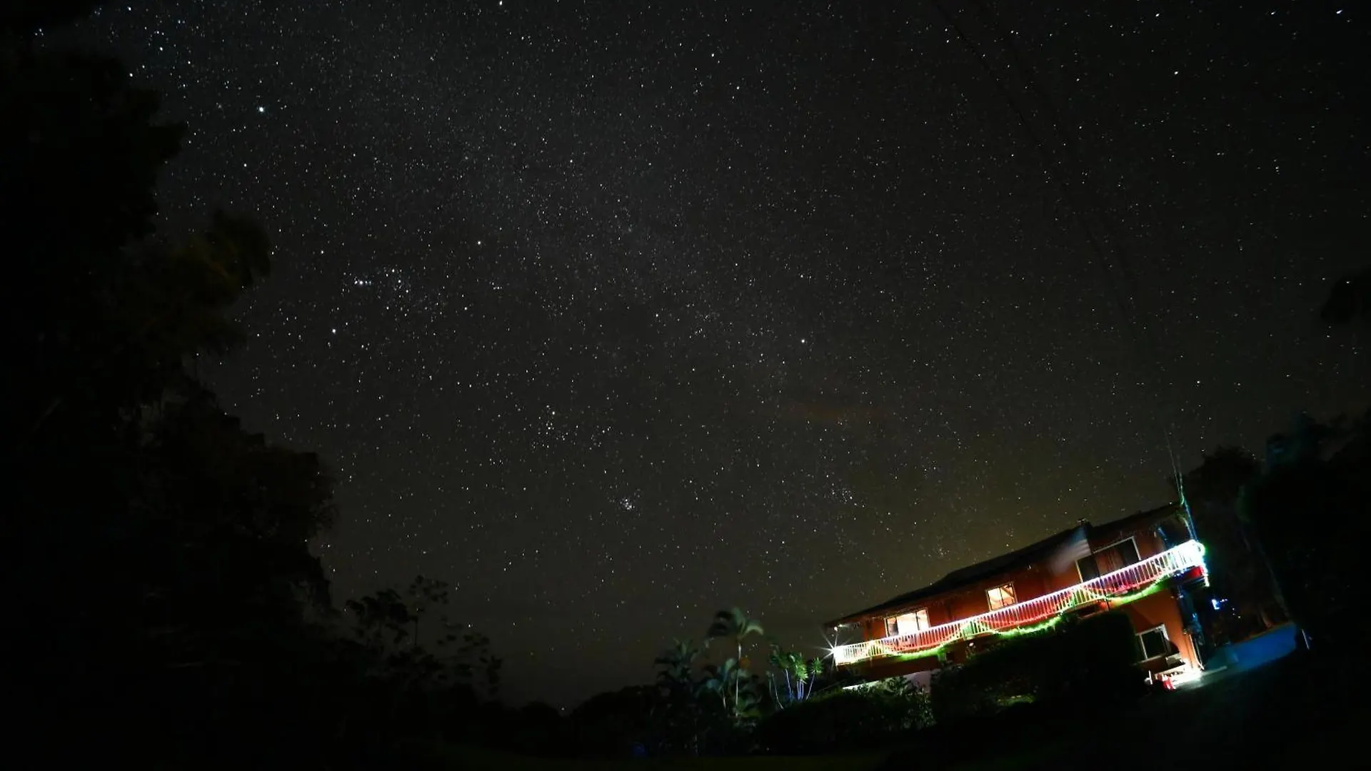 캡틴 쿡 Coffee Garden B&B